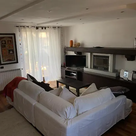 Near Como, Charming Apartment With Fireplace Grandate Exterior photo
