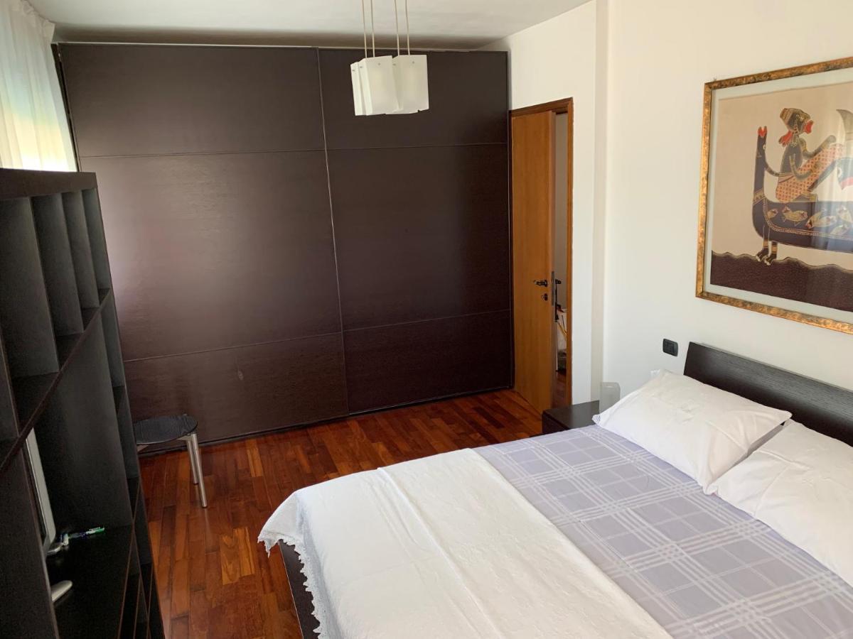 Apartment Near Como, Charming With Fireplace *